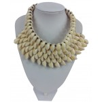 Náhrdelník z přírodních mušlí kauri z pěti řad