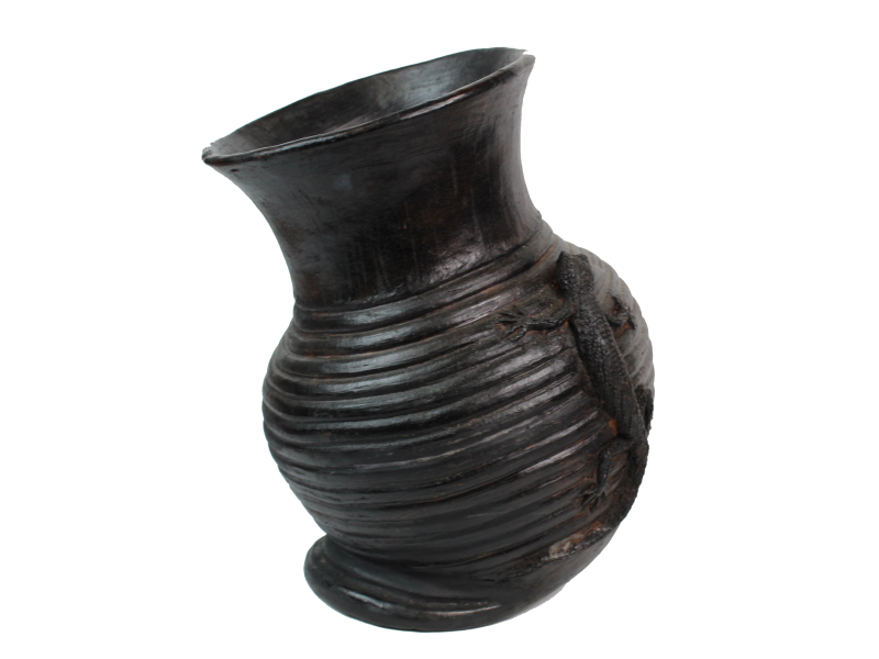 Nádoba - váza s ještěrem, palená hlína, Keňa