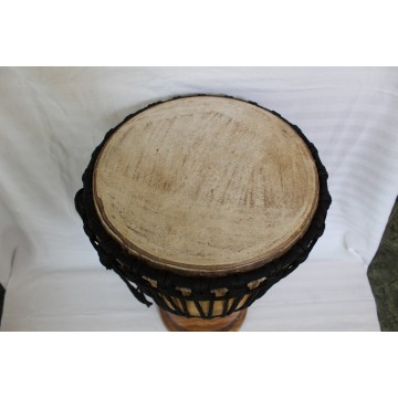 Africký buben djembe