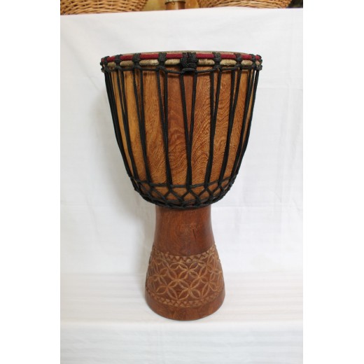 Africký buben djembe