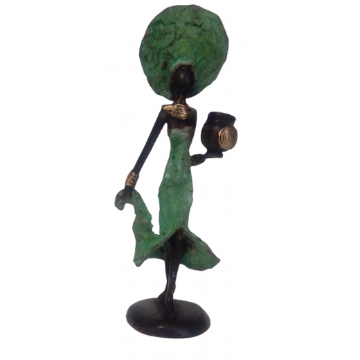 Bronzová soška - žena se džbánem